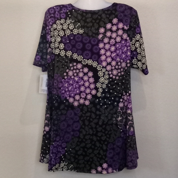LulaRoe Floral Print Perfect T Tunic Top - Picture 8 of 14